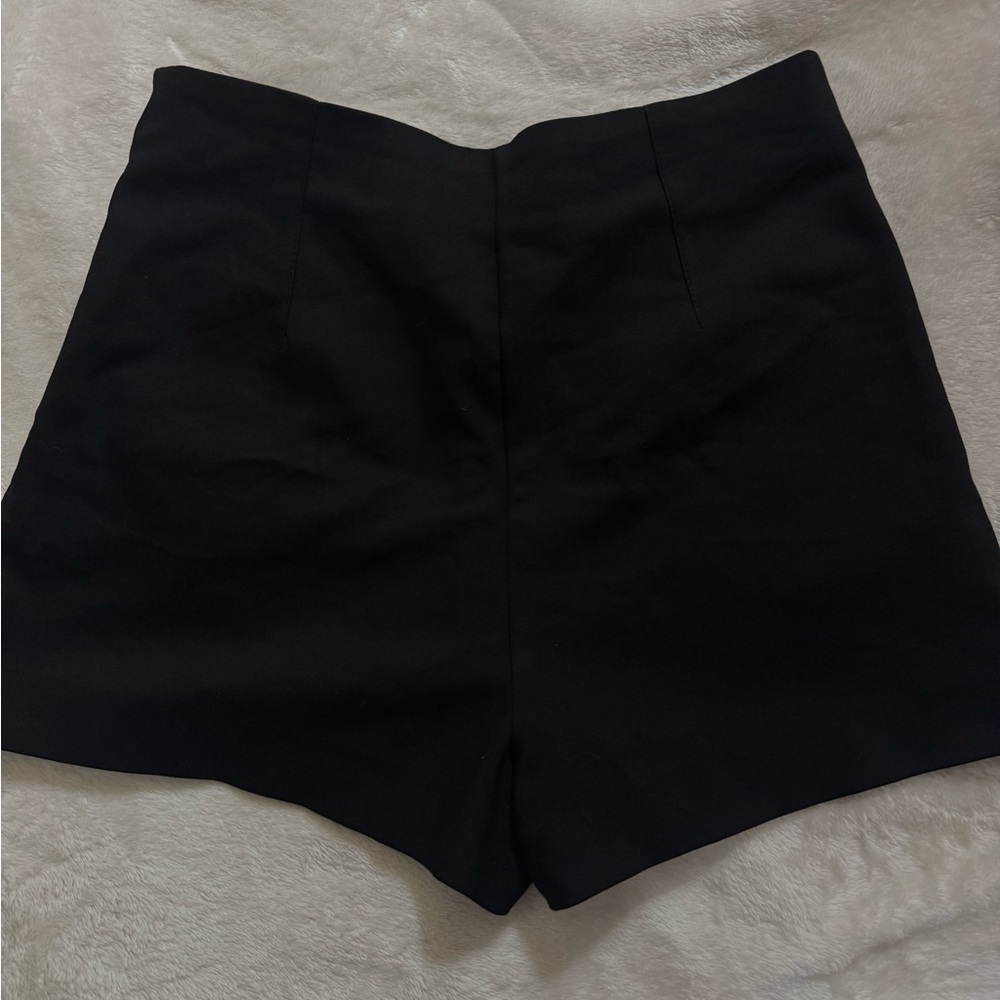 Zara Women's High Waist Black Shorts